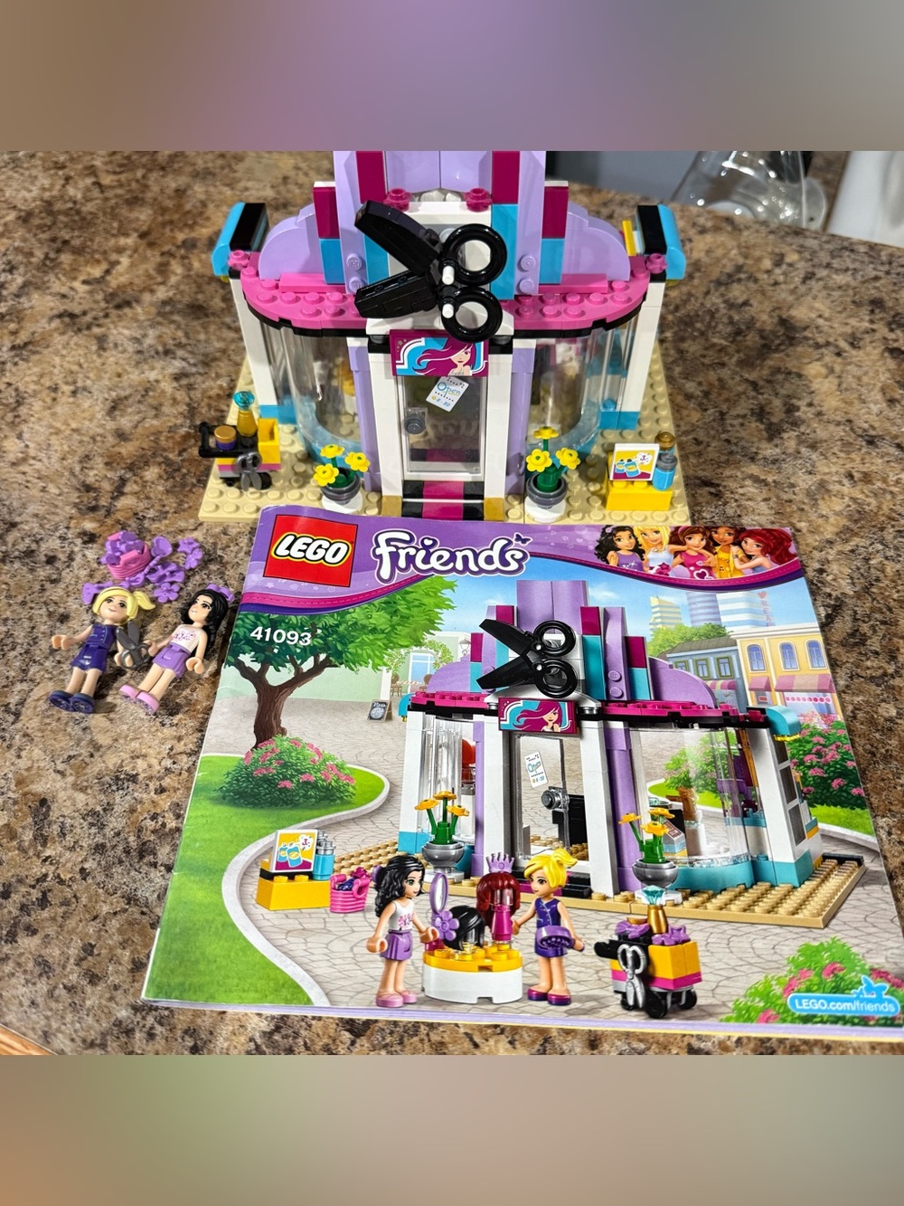 LEGO: Friends 41093 Heartlake Hair Salon with Instructions